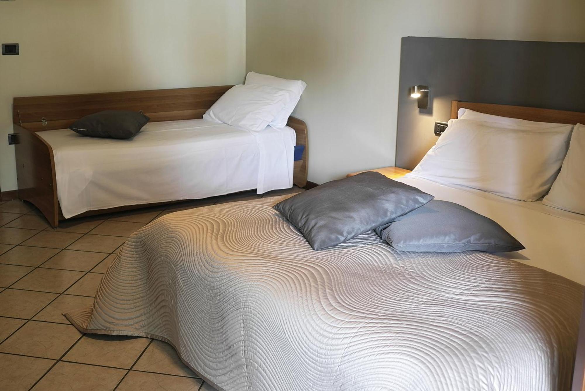 Relais Bb Pacengo Bed and Breakfast Lazise Rum bild